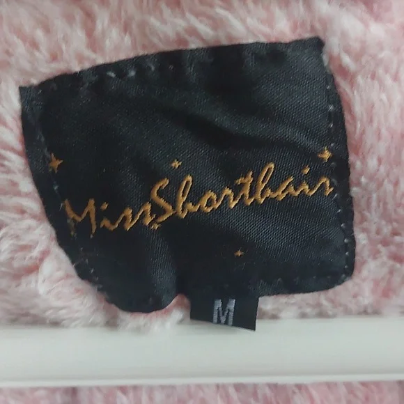 New Pink Medium Robe - Picture 2 of 7